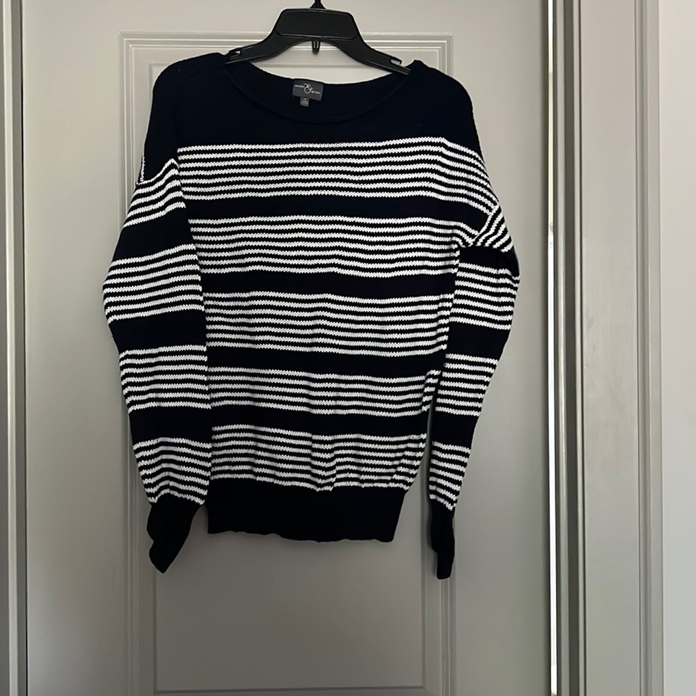 Women’s striped sweater